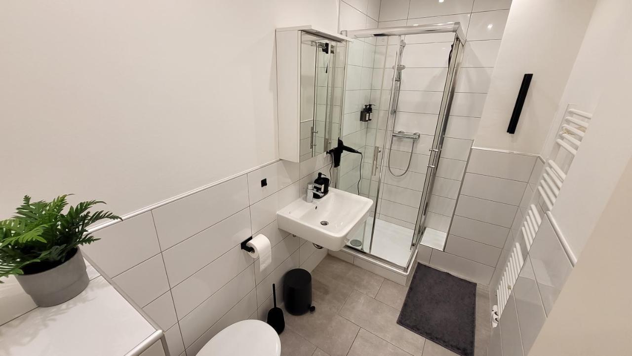 Business & Family - Zentral, 24H Check-In, Xxl Tv Siegburg Exterior foto
